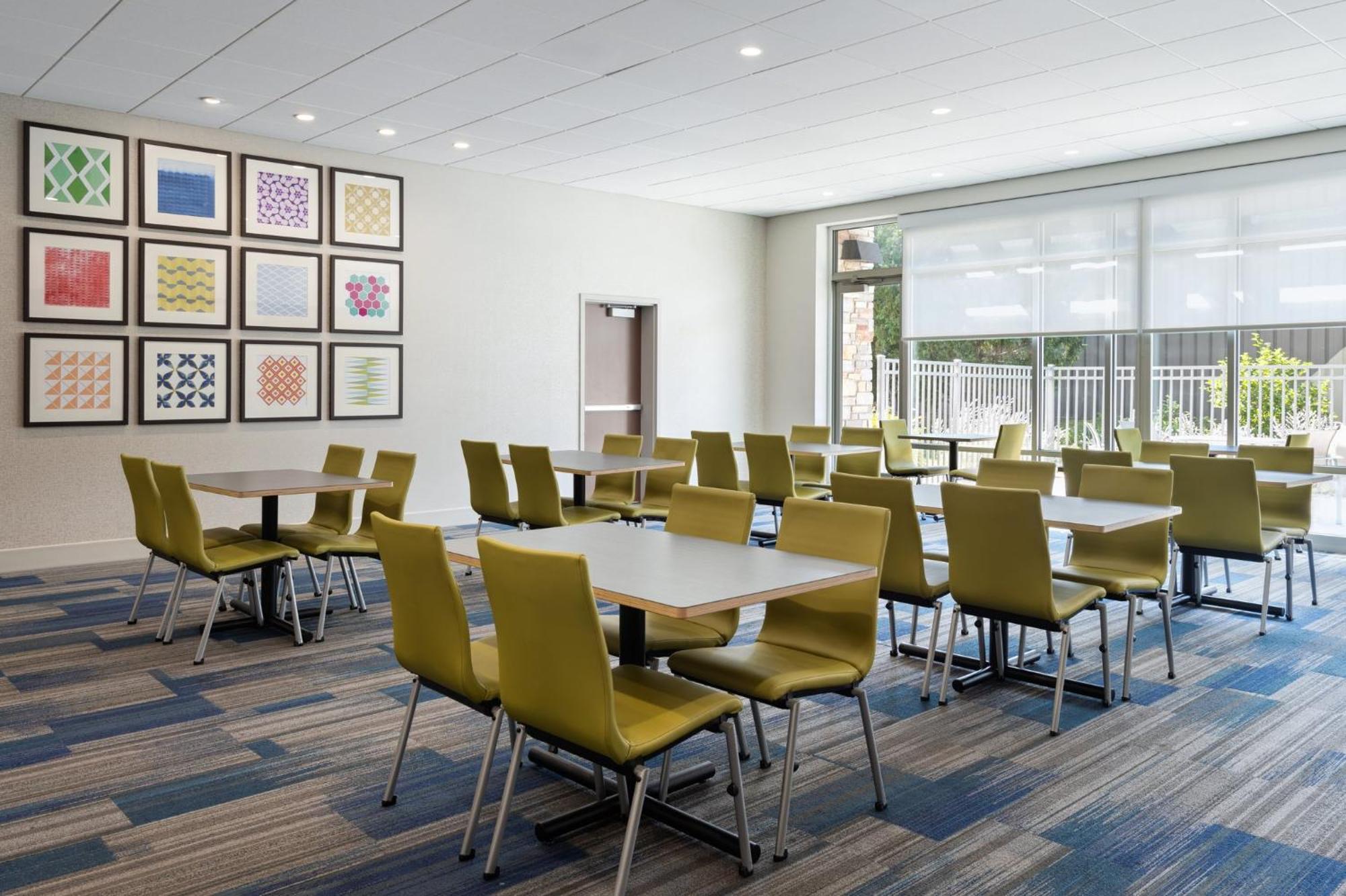 Holiday Inn Express & Suites - Madison West - Middleton By Ihg Eksteriør bilde